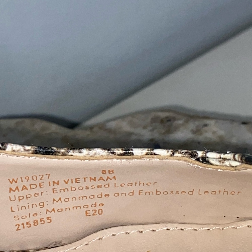 Cole Haan Snake Skin Embossed Leather Pointed Toe Square Heel Pumps Size 8 NWOB - Picture 12 of 16